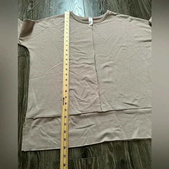 Spanx The Perfect Length Dolman 3/4 Sleeve Top Womens Size XS - Picture 4 of 6